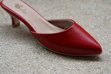 Load image into Gallery viewer, The Mules in Cherry