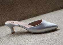 Load image into Gallery viewer, The Mules in Steel