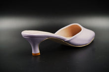 Load image into Gallery viewer, The Mules in Heliotrope