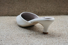 Load image into Gallery viewer, The Mules in chalk