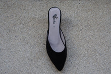 Load image into Gallery viewer, The Mules in ebony
