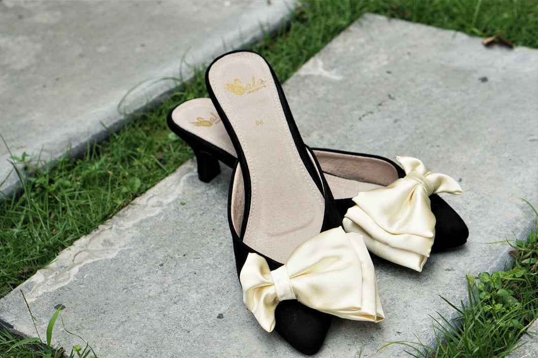 Philippines Pretty Shoes Sala Chaussures Veronica Black suede mules with kitten heels and yellow satin bow